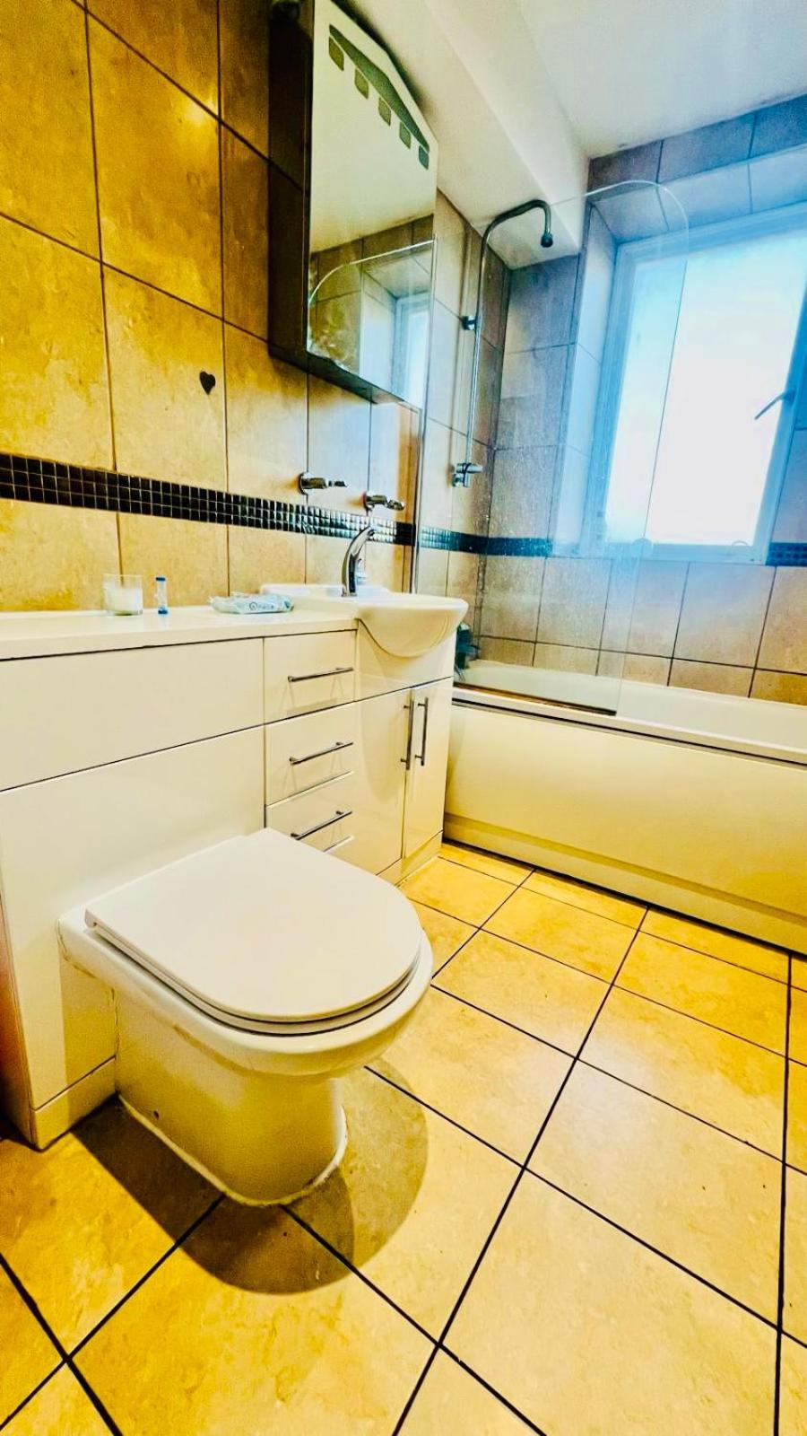 City View Sunset Luxurious Apartment In London Zone-1 Including One Family Twin Room With Its Own Stunning Private Terrace Londres Exterior foto