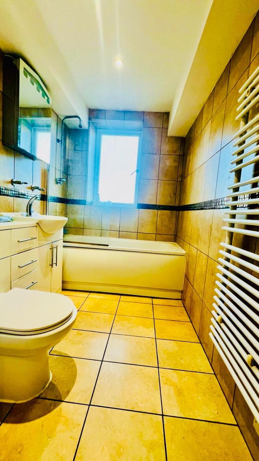 City View Sunset Luxurious Apartment In London Zone-1 Including One Family Twin Room With Its Own Stunning Private Terrace Londres Exterior foto