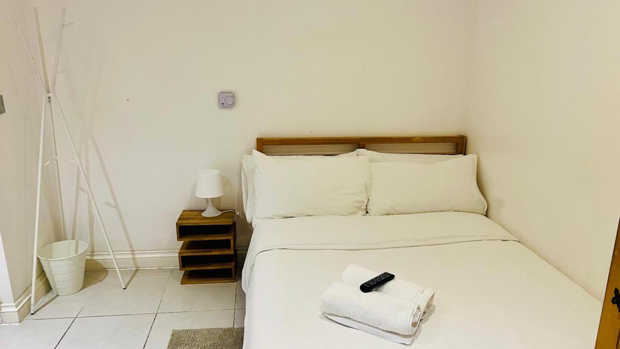 City View Sunset Luxurious Apartment In London Zone-1 Including One Family Twin Room With Its Own Stunning Private Terrace Londres Exterior foto