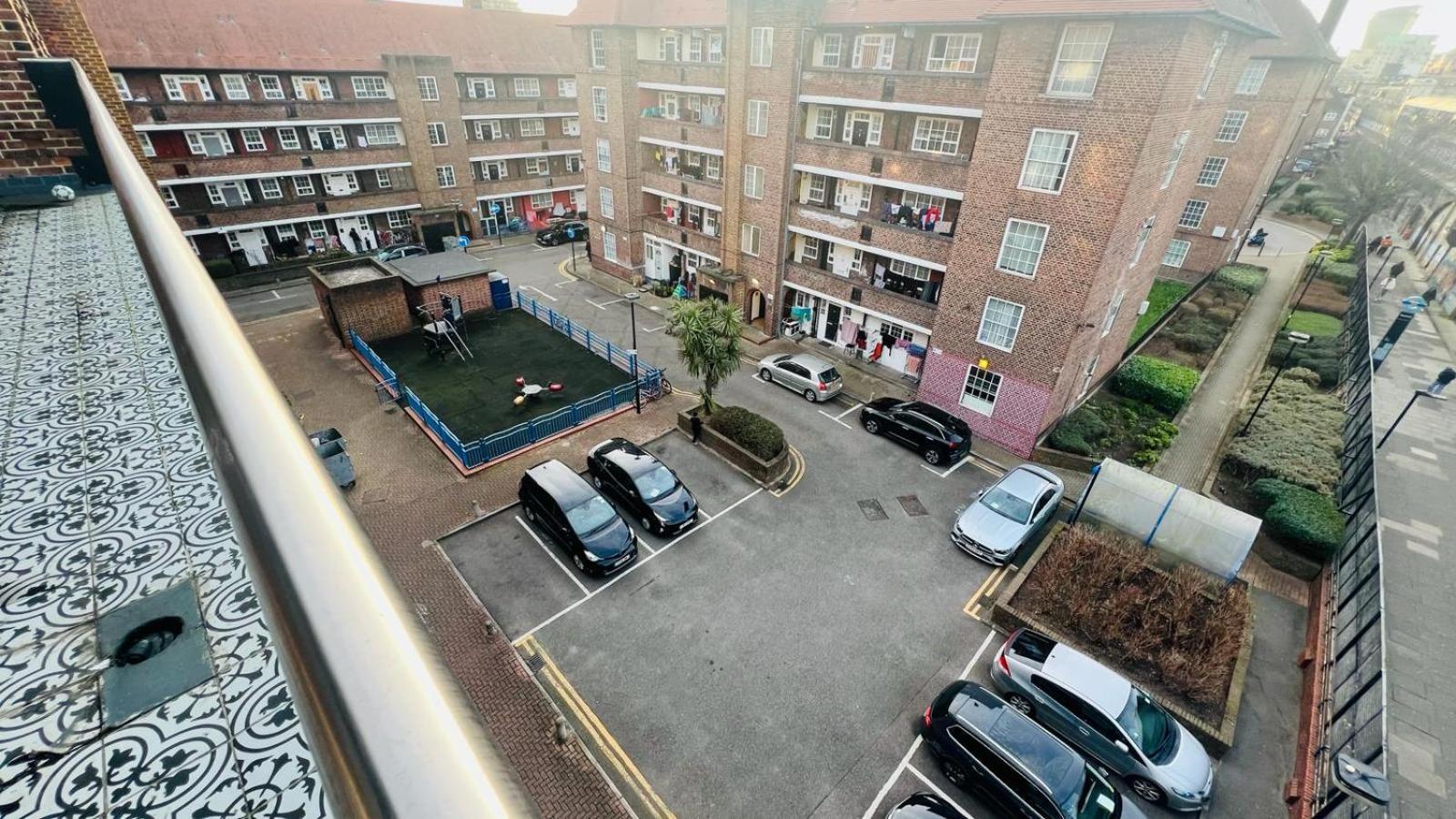 City View Sunset Luxurious Apartment In London Zone-1 Including One Family Twin Room With Its Own Stunning Private Terrace Londres Exterior foto